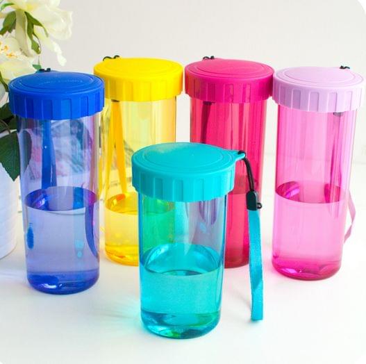 四種被子喝水很危險，你知道嗎？塑料杯篇